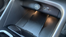 Volvo XC40 2.0 B4P Ultra Dark 5dr Auto Petrol Estate